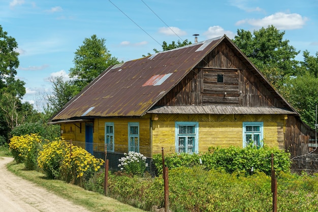 Дом кузнеца Кириллова в Кунаре — Ураловед